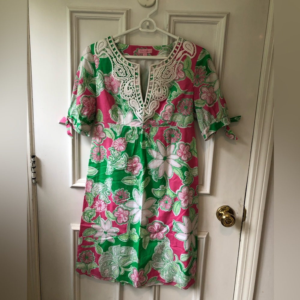 Lilly Pulitzer Pink and Green Floral Dress 2000s Crochet Cotton